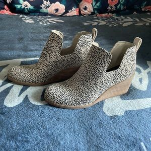 TOMS Kallie Wedge Bootie